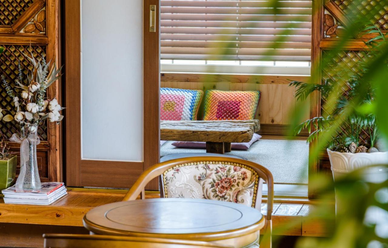 Harry And Sodam Pension Jeju Exterior photo